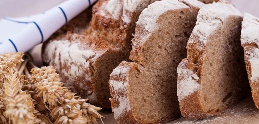 Dlaczego warto jeść chleb na zakwasie?